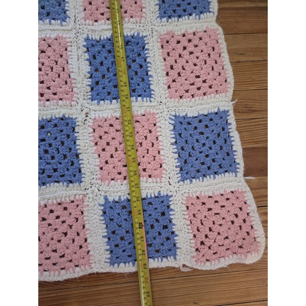 Vintage‎ Handmade Granny Square Crochet Afghan Blanket